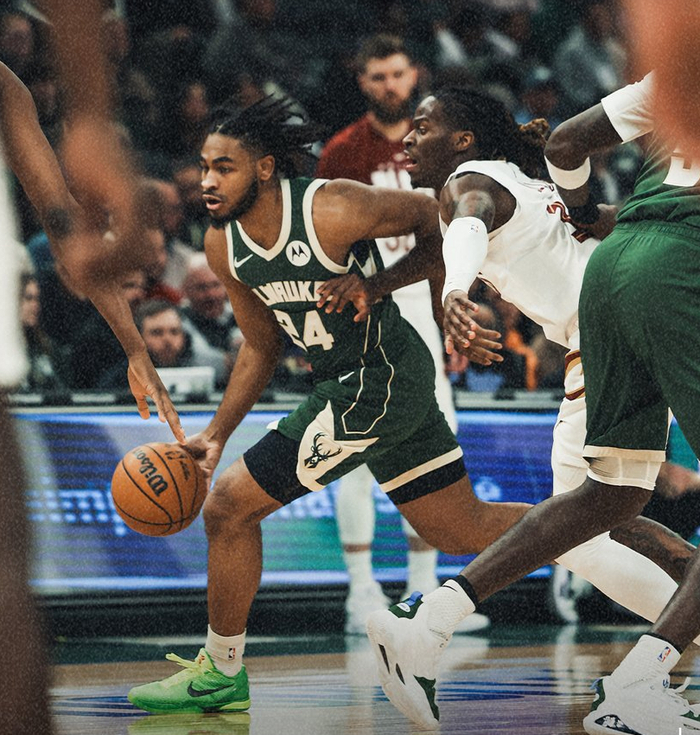 卡梅隆-托马斯被雄鹿裁掉 高光与低谷交织的NB