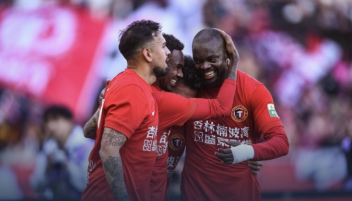 辽宁主场力克国安 蒙哥马利帅位面临考验