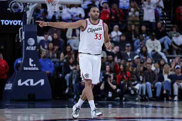 快船逆转勇士终结两连败 巴图姆关键表现助力球