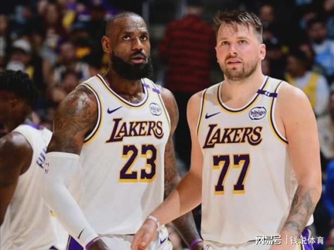 湖人外线双核伤停引续约争议，里夫斯顶薪成焦