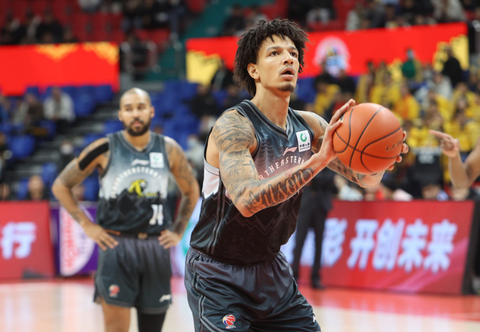 广州客场大胜吉林终结对手四连败